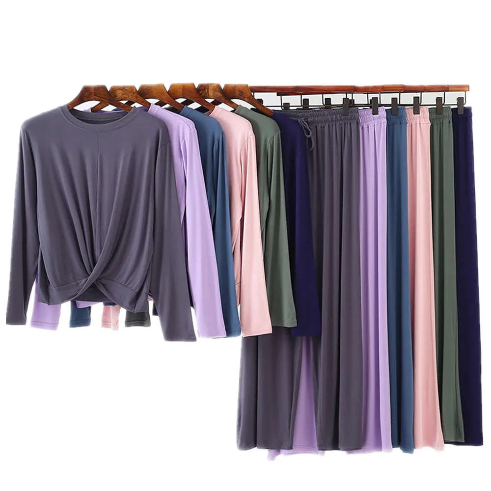 

Пижама женская зимняя длинная из модала, с широкими штанинами