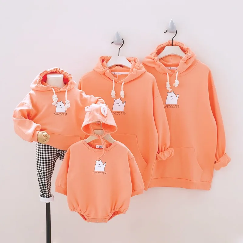 

Autunm Winter Family Clothing Kid Cotton Shirts Mommy and Me Clothes Mother Father Baby Hoodie Family Matching Outfits CL518