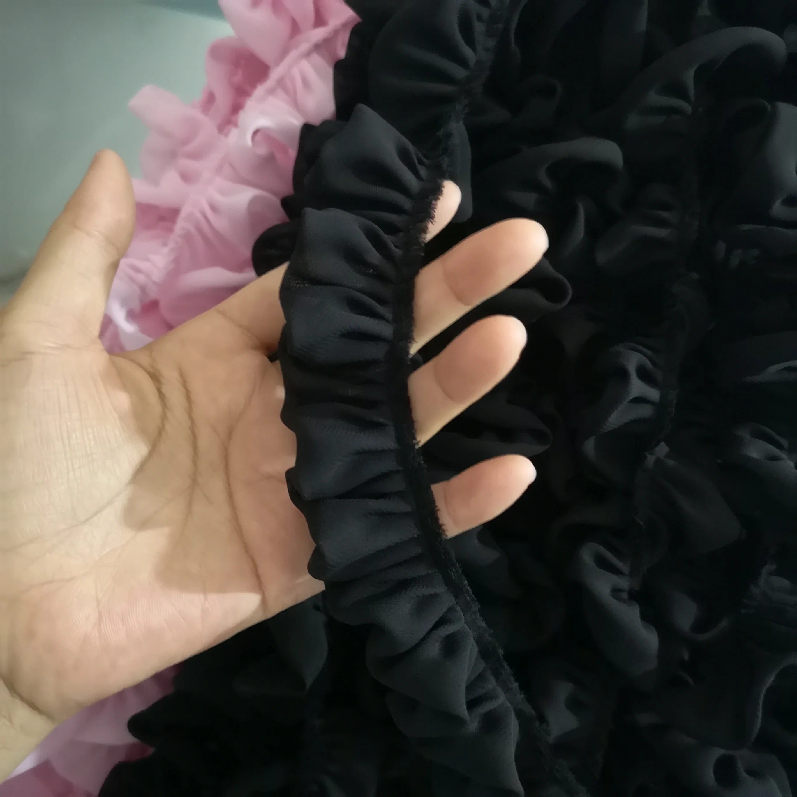 Кружевная тюлевая сетка 3D плиссированная QRTRIM белый и розовый