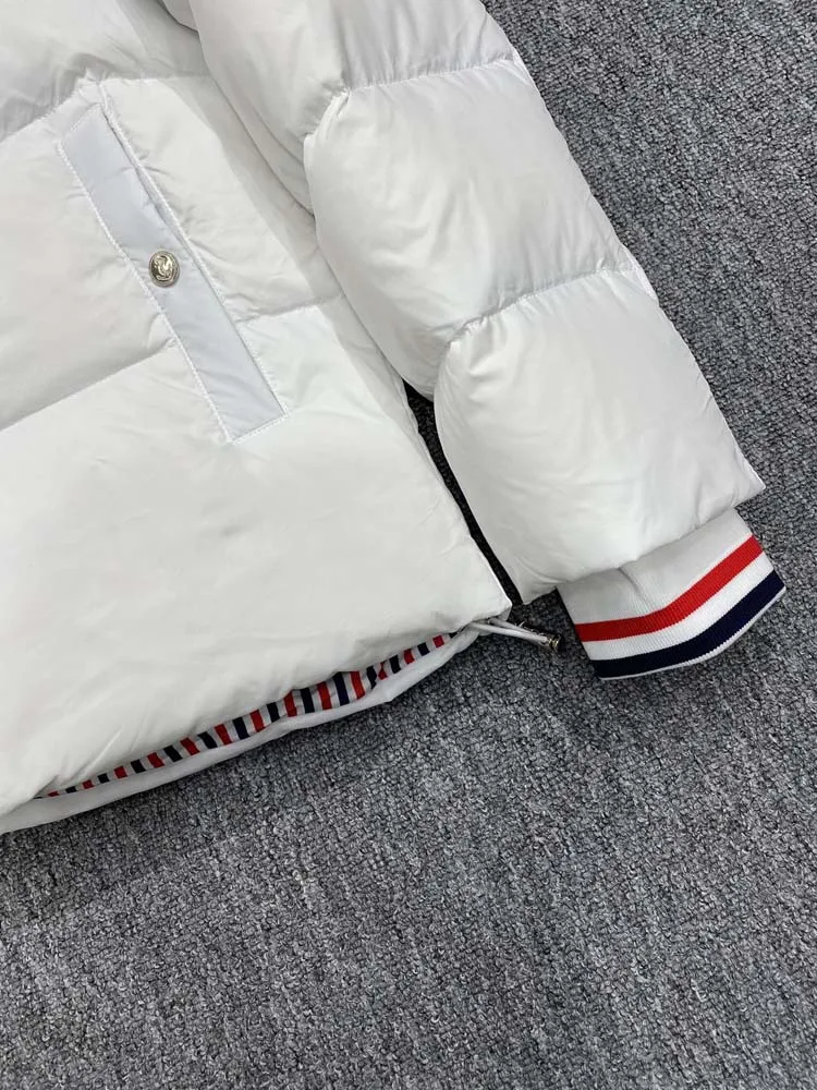 New White Duck Down Jacket Classic Striepd Men Winter Warm Solid Color Hooded Down Coats Winter Outdoor Coat TB Down Jackets