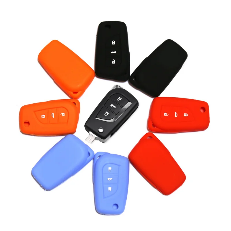 

Silica Gel Car Key Case Cover For Toyota RAV4 Corolla Camry Hilux Izoa ect. 2 or 3 Buttons Folding Auto Key Shell Protect Bag