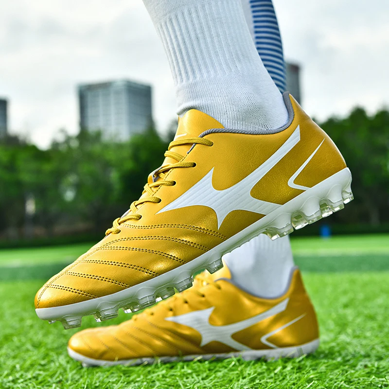 SENAGE New Men Professional Soccer Shoes Kids TF/FG Field Cleats Football Boots Children Football Sneakers Turf Futsal Shoes