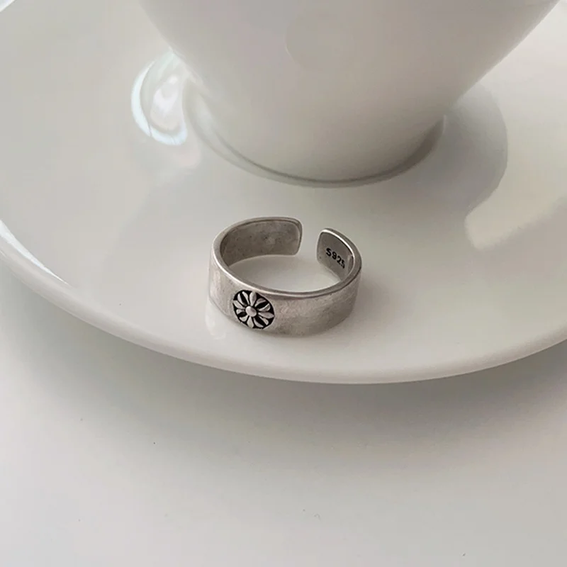 

Finger Sterling Silver Rings for Women Light Luxury Personality Ring Open Adjustable Jewelry Aesthetics Gift Wholesale