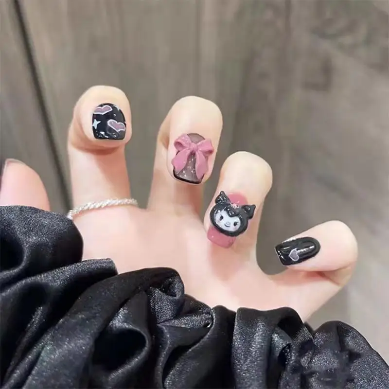 

Искусственные ногти Sanrio Kawali Kuromi, стикеры для дизайна ногтей, украшение для наращивания ногтей с бантом, милый крутой мультяшный подарок на день рождения для девочек