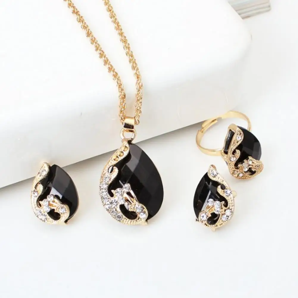 

Attractive Clavicle Chain Earrings Ring Shiny Lightweight Pendant Necklace Earrings Ring Stud Earrings Necklace Ring 1 Set