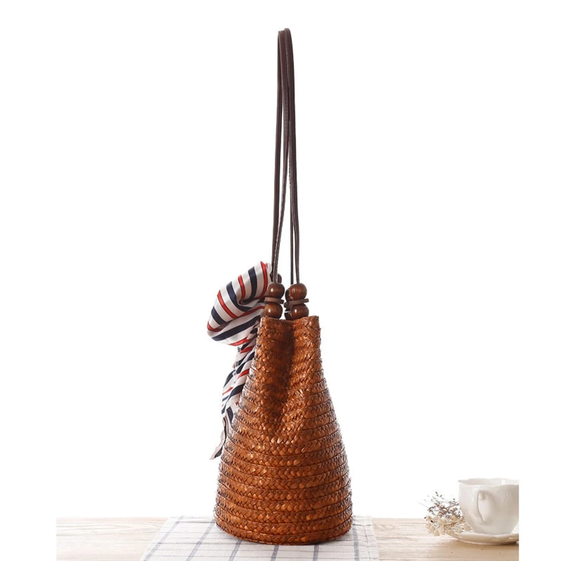 New one-shoulder straw woven bag seaside vacation woven bag straw beach bag