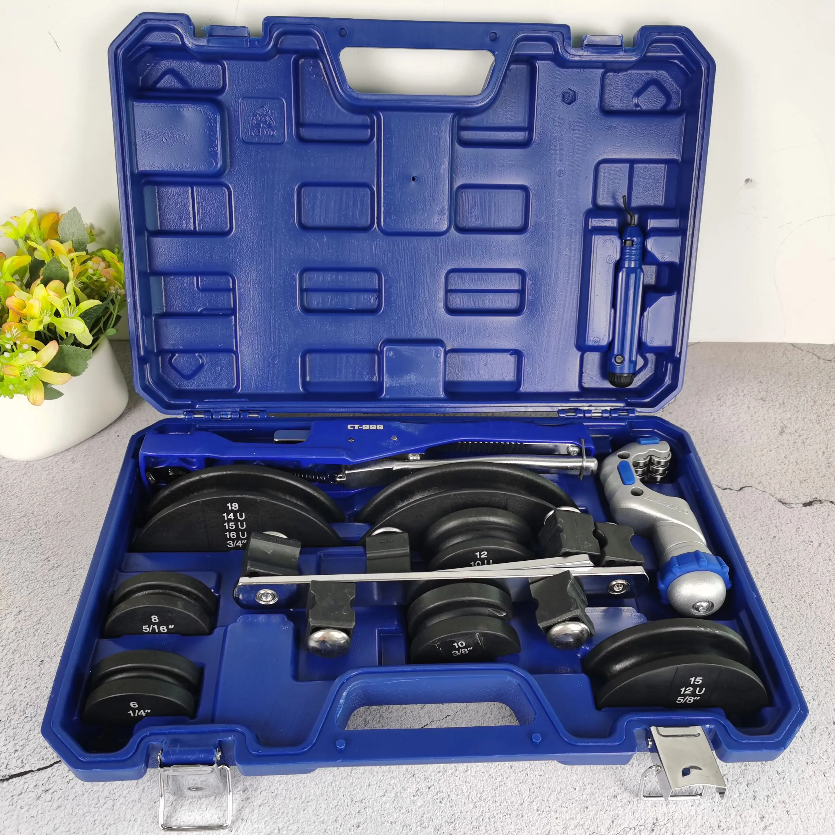 Трубогиб HVAC Ручной трубогиб и резак для медных труб CT-999 Диапазон диапазона 6-22 мм