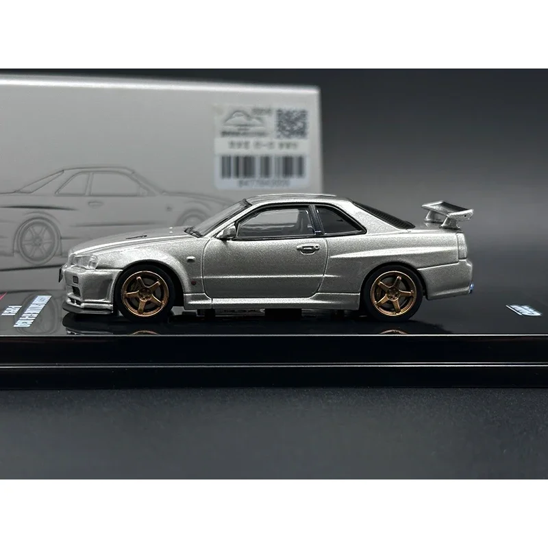 Коллекционная Миниатюрная модель автомобиля inweet № 1:64 Skyline GTR R34 V Spec II