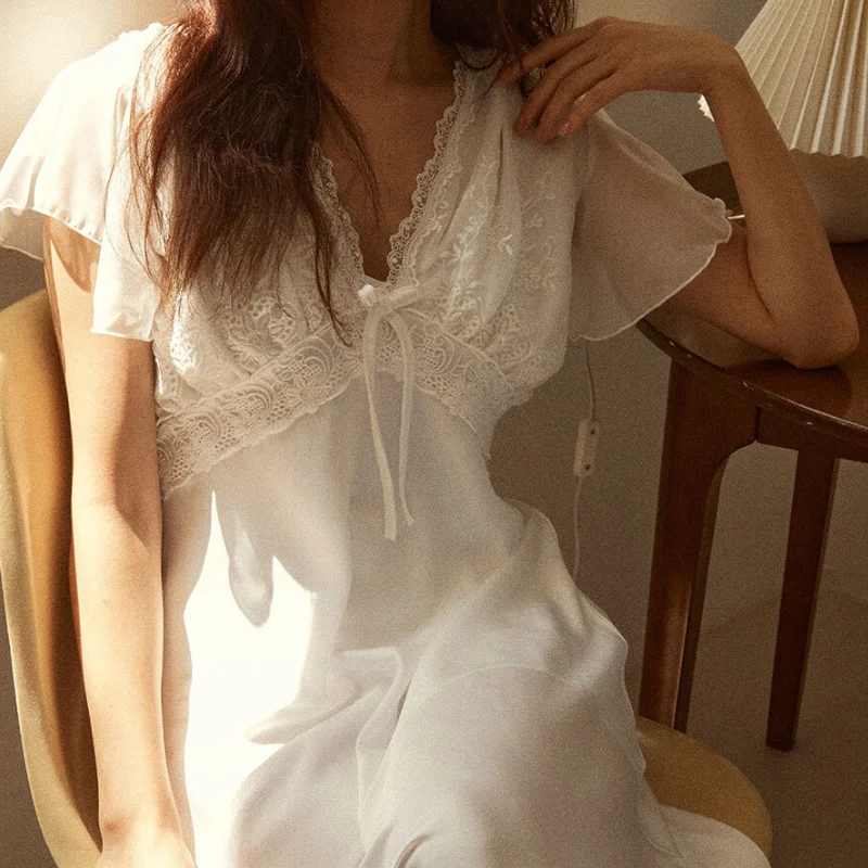 

Elegant Court Style White Long Nightdress Women Sexy Patchwork Lace Rayon Nightgown Sleepwear Casual Loose Bathrobe Home Dress