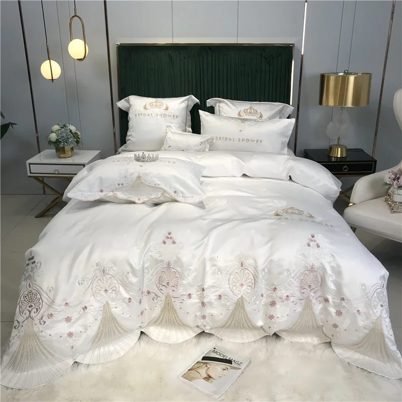 

Premium Crown Embroidery Satin Like Silk Cotton White Gray Blue Pink Bedding Set Duvet Cover Bed Linen Fitted Sheet Pillowcases