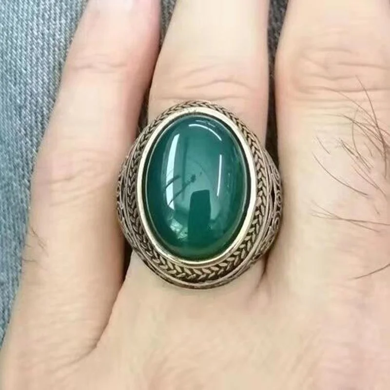 Simple and solemn grandmother emerald ring for men and women simple retro high sense food ring