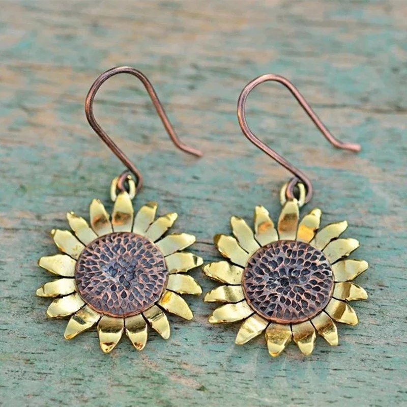 Retro temperament sunflower Earrings aesthetic chrysanthemum Daisy Earrings