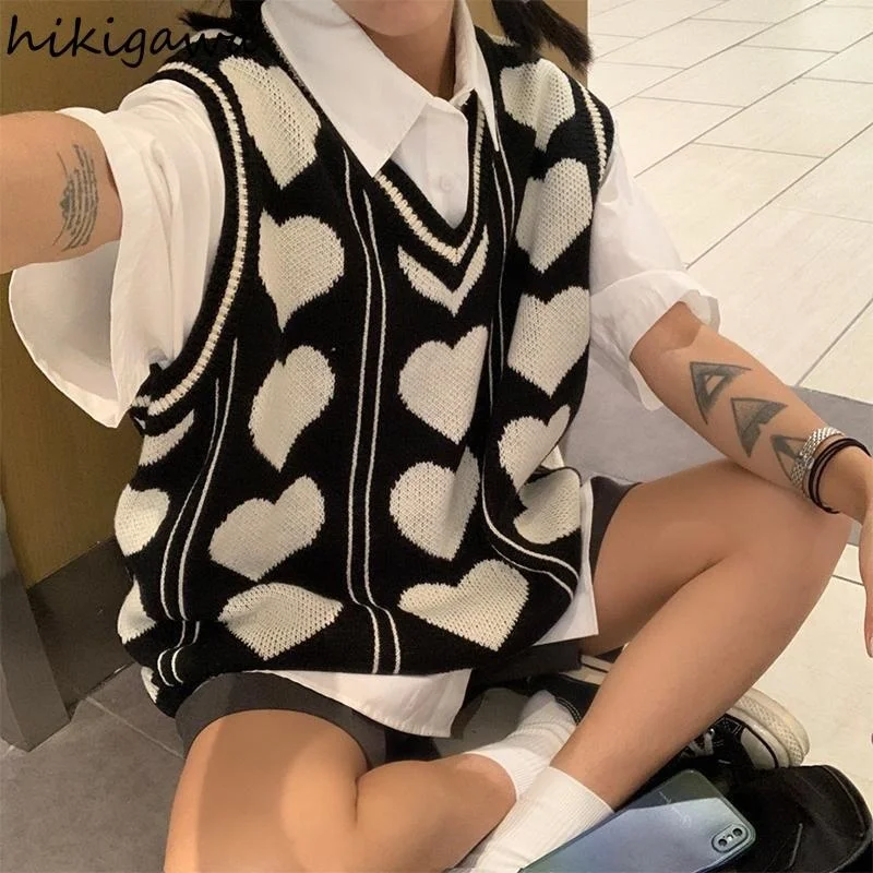 

Korean Vintage Sweater Loose V-neck Knit Pullover Vest Y2k Oversized Tank Top Love Print Sweaters Fall Fashion
