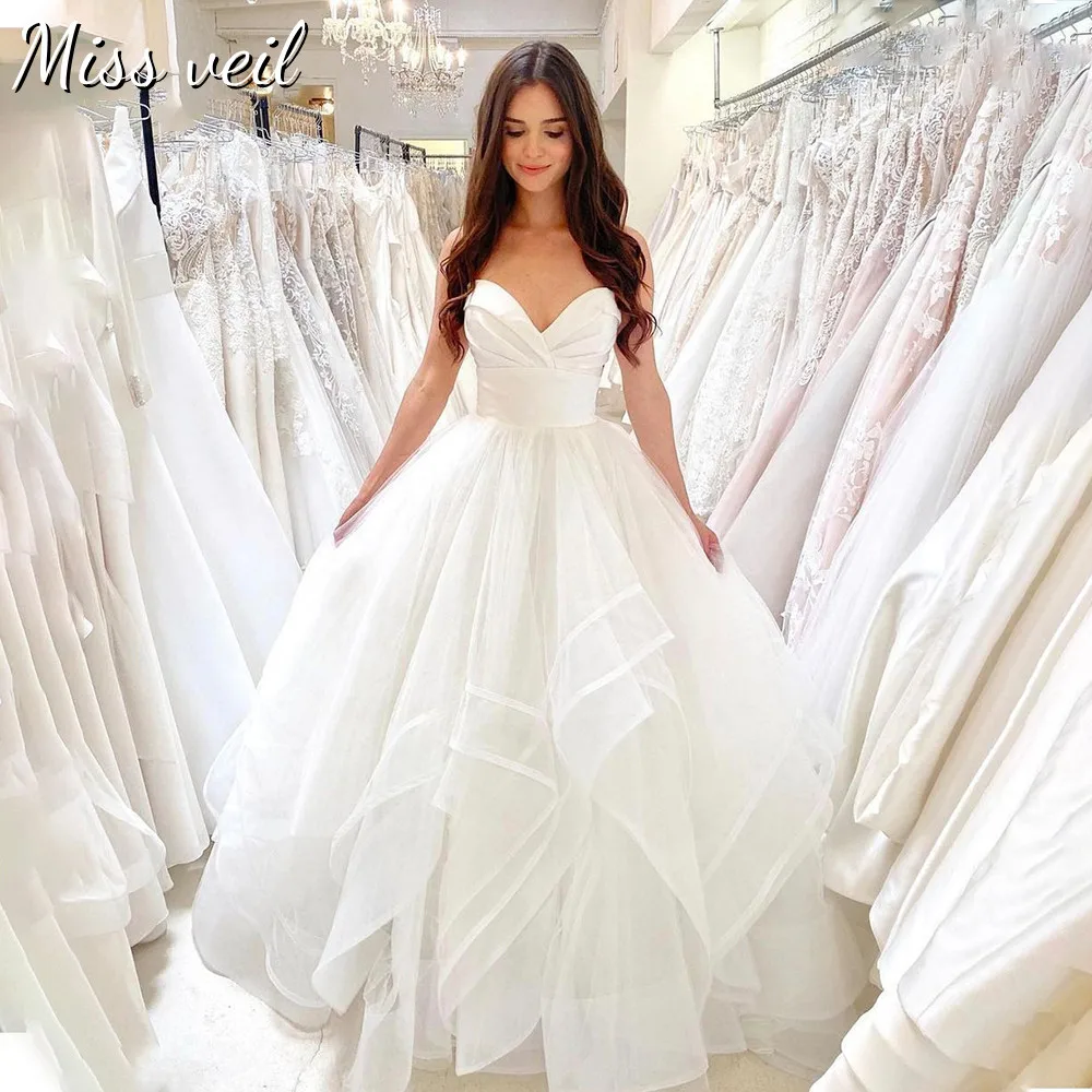 

Miss veil Sweetheart Wedding Dress Sleeveless Tulle Tiered Princess Pleats Bridal Gown Backless Simple Lace Up Vestido De Novia