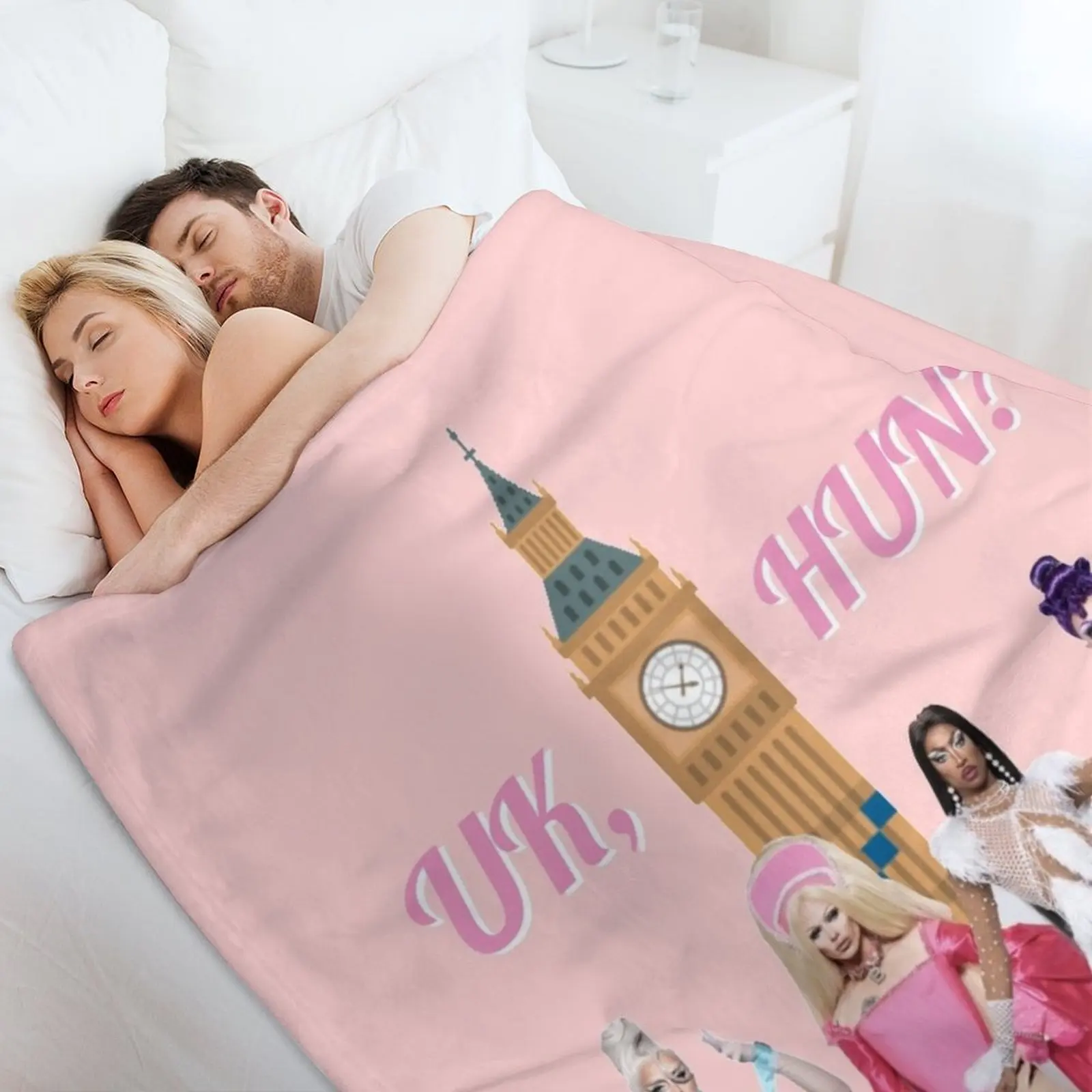 Uk Hun RuPauls Drag Race UK United Kingdolls бросает одеяло Hairys для зимних одеял и