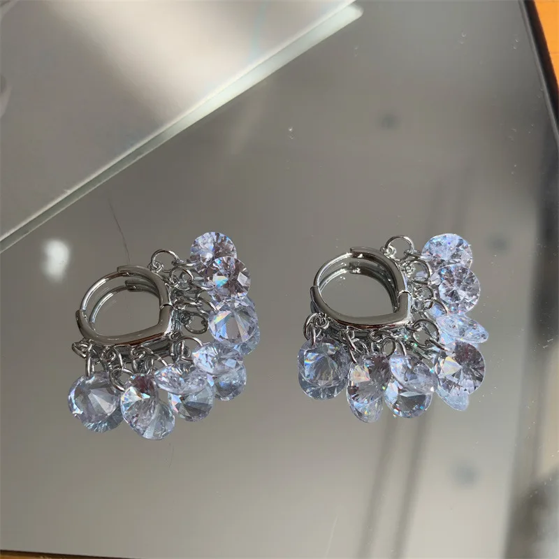 

Korean Simple Rhinestone Pendant Ear Buckle Temperament Luxury Earrings for Women Trend Jewelry