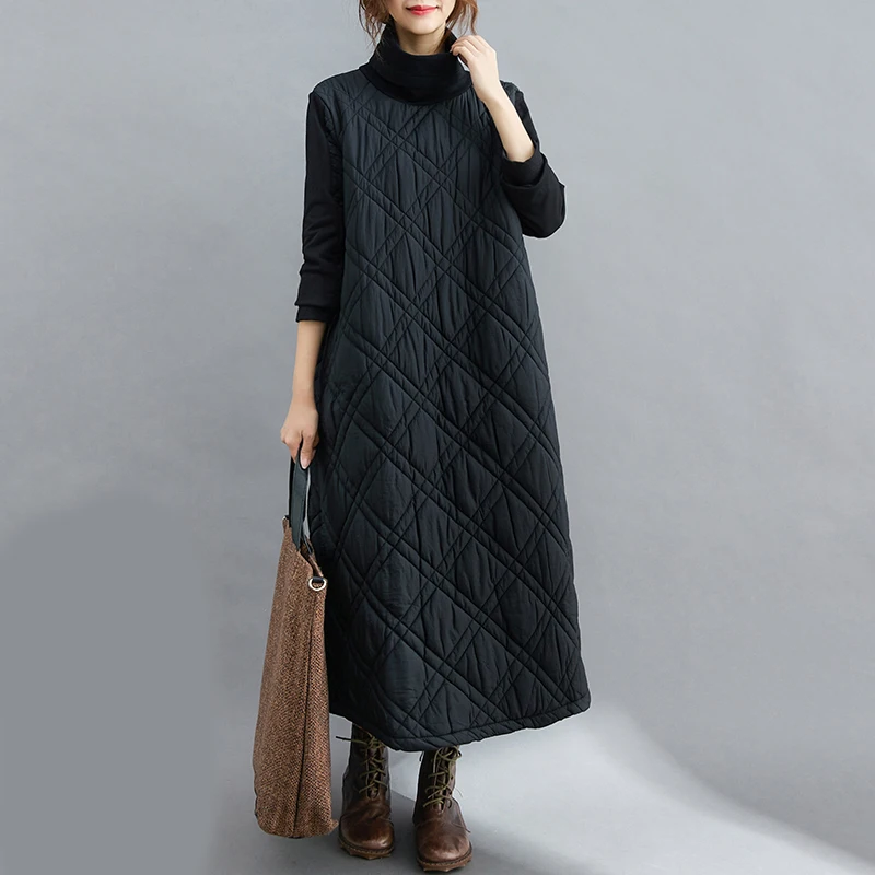 

Платье-водолазка женское хлопковое черное с длинным рукавом, до колена