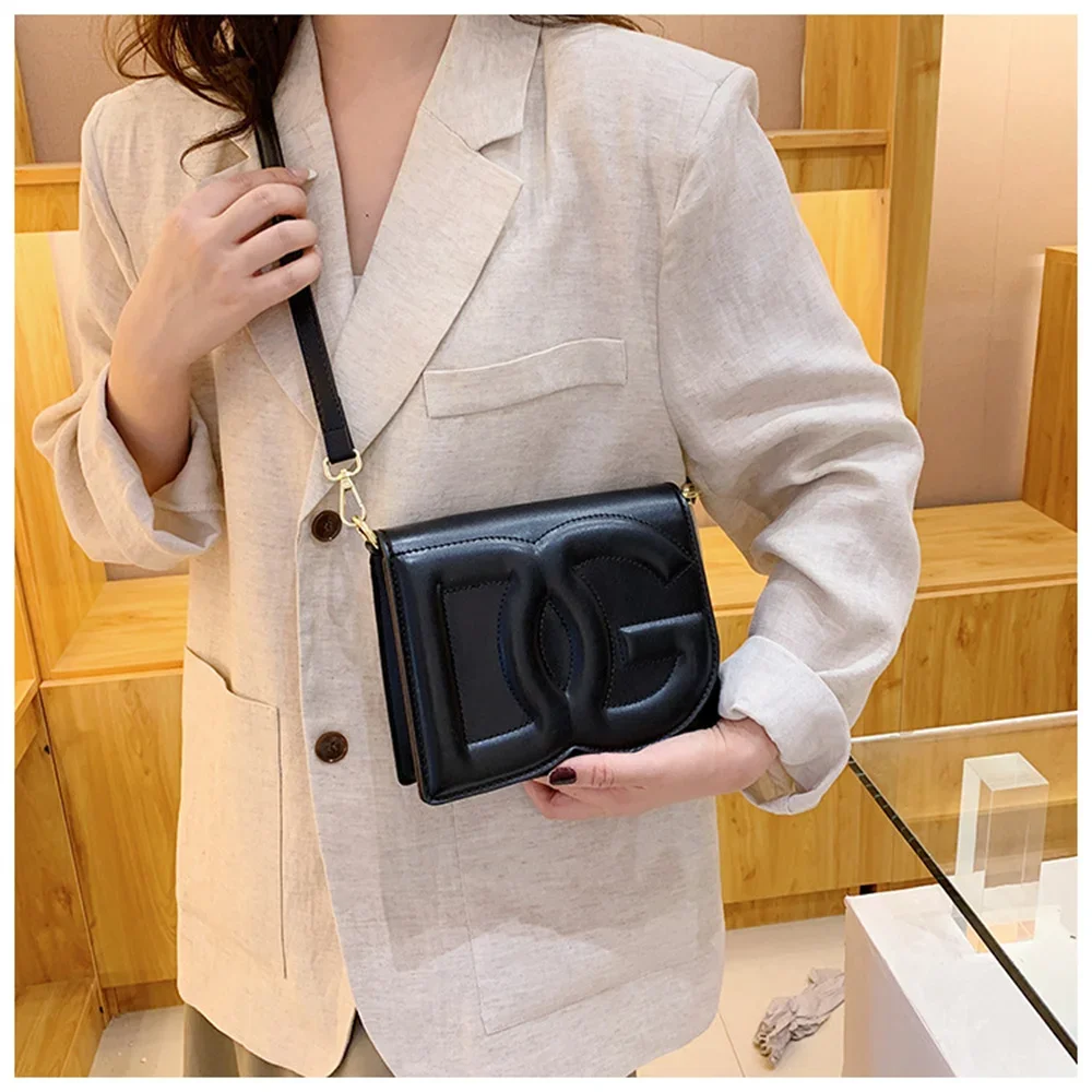 

2023 new bag women's Candy-colored shoulder bag simple fashion niche design small bag letter messenger bag ladies handbag
