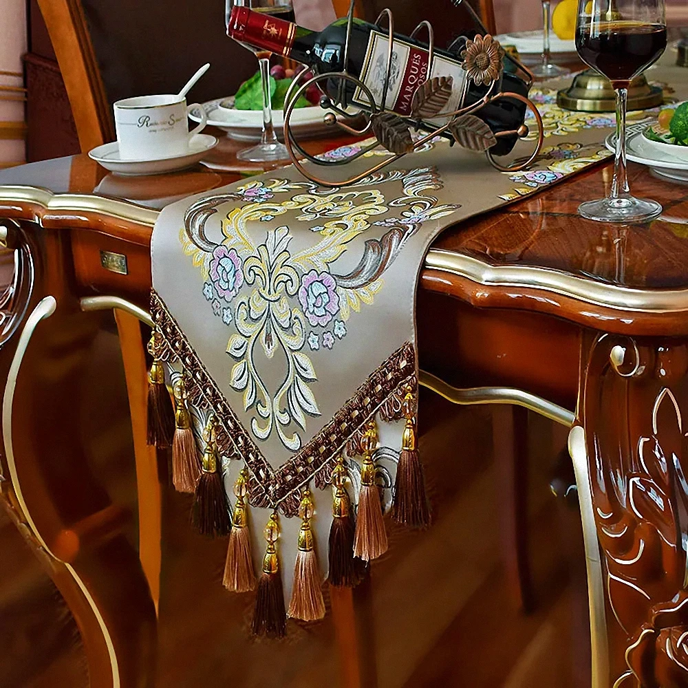 

Luxury Damask Table Runner, Jacquard Dining Table Runner with Handmade Multi-Tassels for Dining Room Dresser Party Banquet Decor