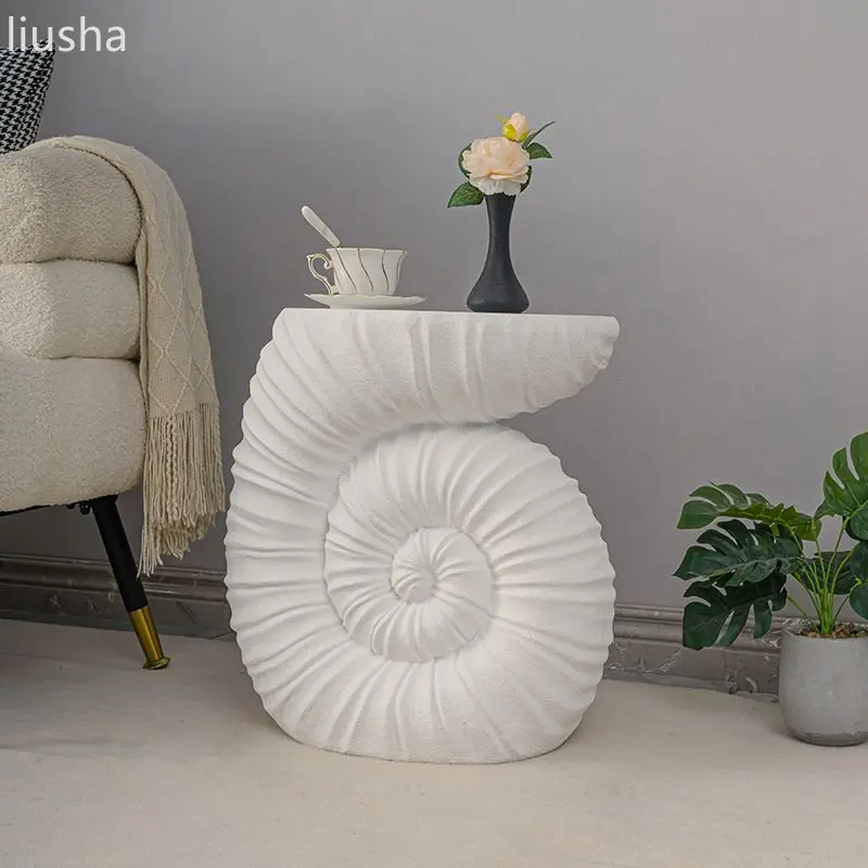 

Creative conch side light luxury simple style bedside sofa side living room bedroom stool homestay corner several tea table