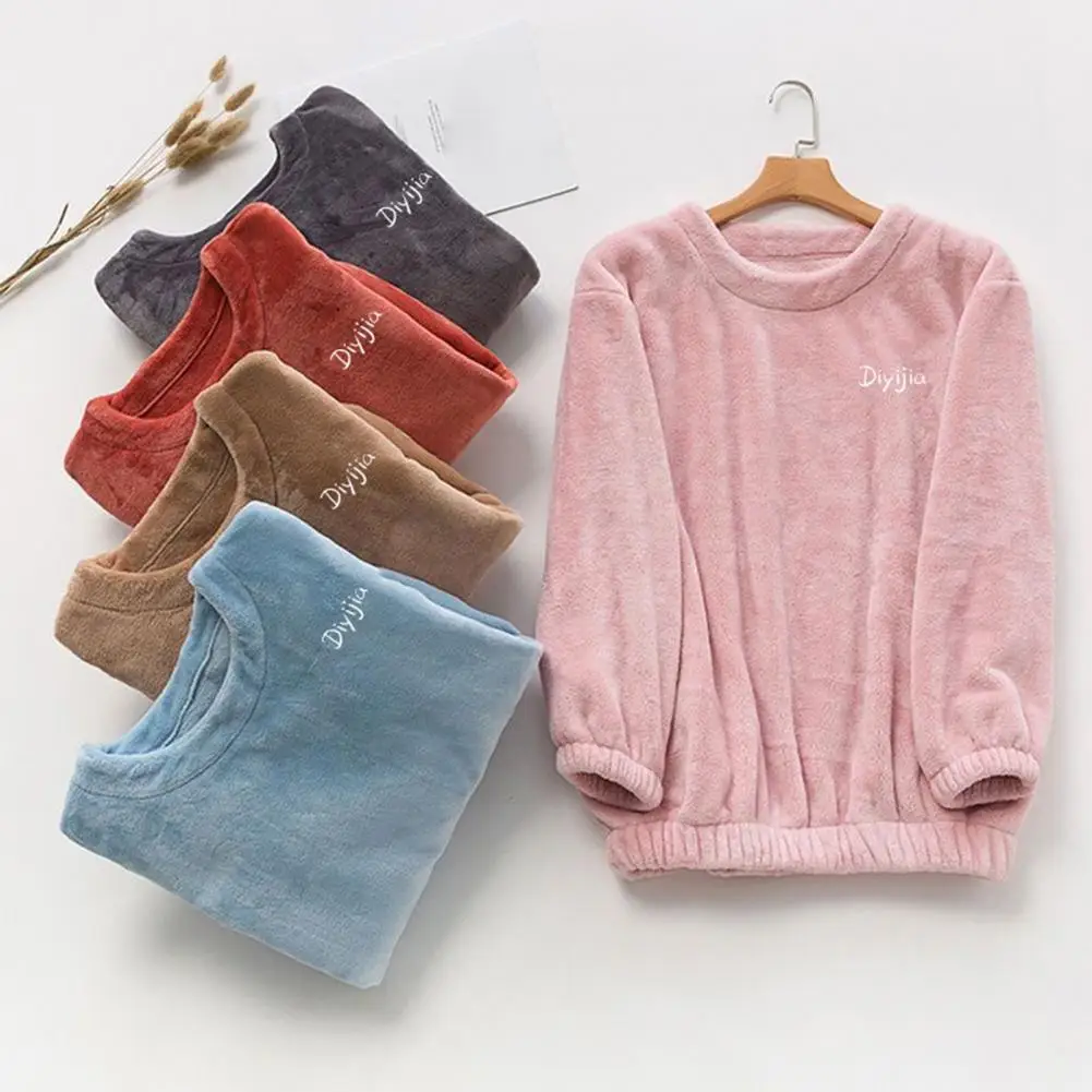 

Chic Lady Winter Top Cold-proof Coral Fleece Sleepwear Round Neck Lady Winter Top Women Men Top Home Wear