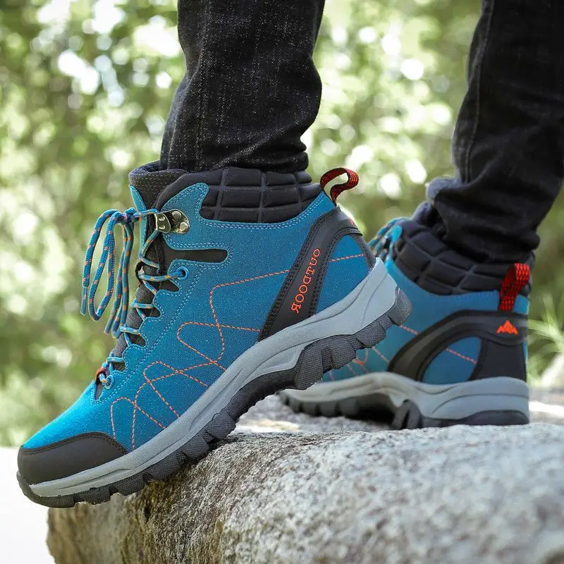 Winter Warm Mens Walking Boots Comfortable Lace-up Unisex Outdoor Hiking Boots Anti-slip Mens Fur Mountain Boots Botas Hombre