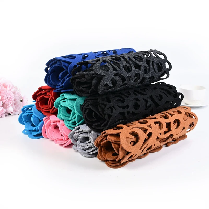 Скатерть из войлока с вырезами 1/2 шт. | Дом и сад