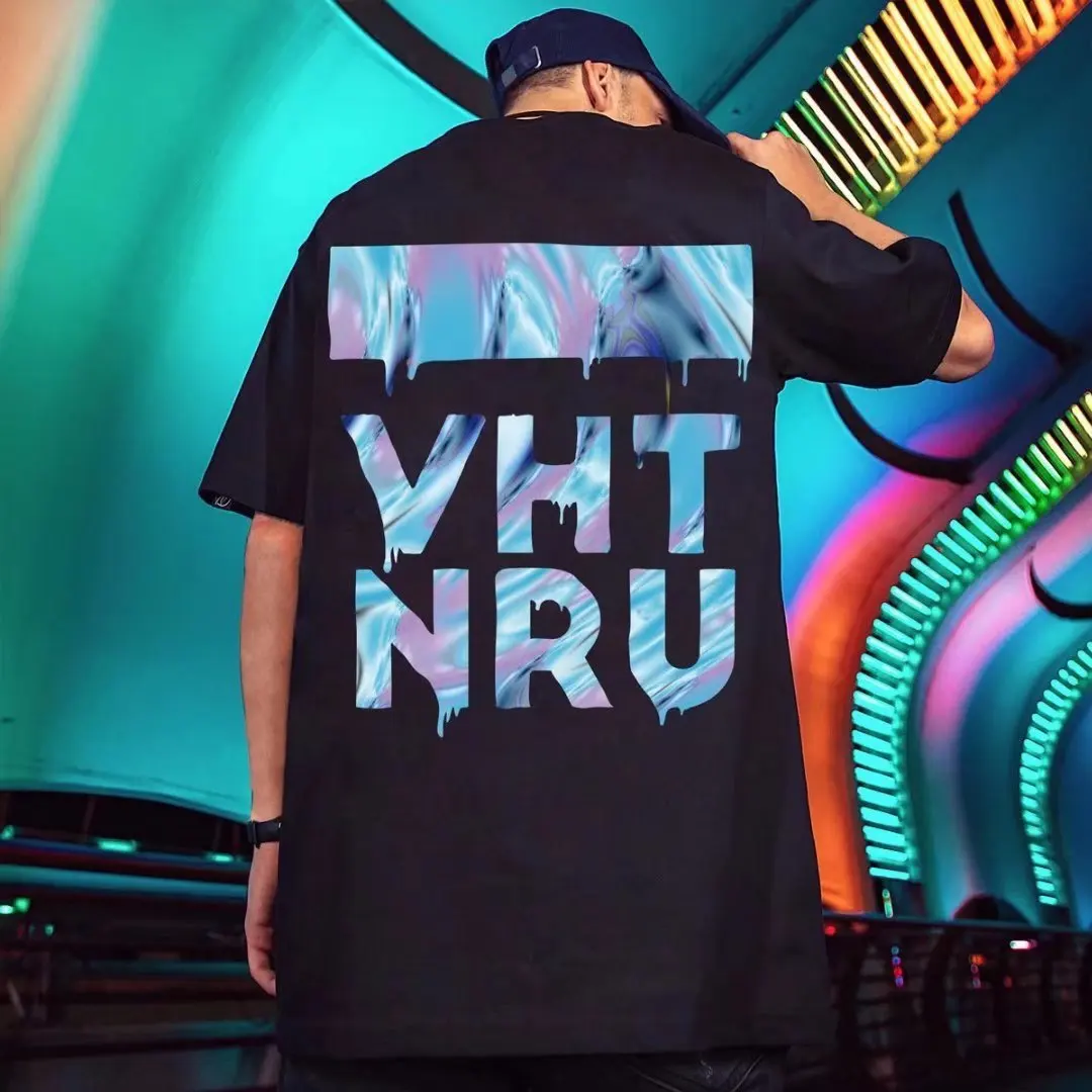 

Футболка мужская оверсайз с коротким рукавом, модная свободная смешная рубашка с принтом космических элементов в стиле аниме, топ для пар, л...