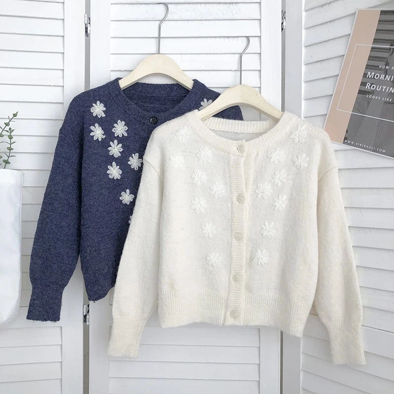 

Knitted Outwear Sweater Korean Style Women O-Neck Sweaters Small Flowers Cardigan Female Casual Ladies Slim Clothes Dropshipping