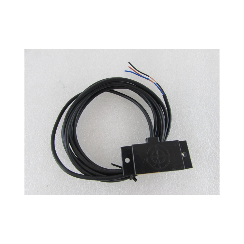 

Omron liquid level sensor E3F2-DS30B4P1