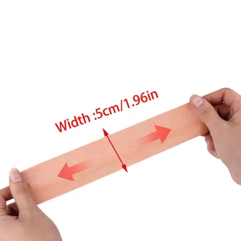 Ол оргазм алып, айқайлайды.