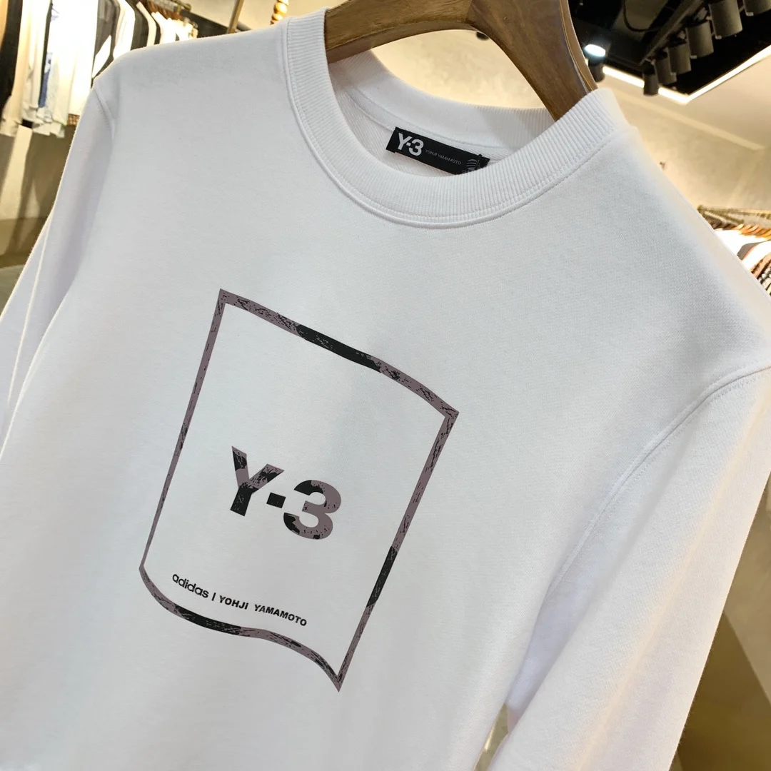 Рисунок 5 - Пуловер Yamamoto для осени и зимы