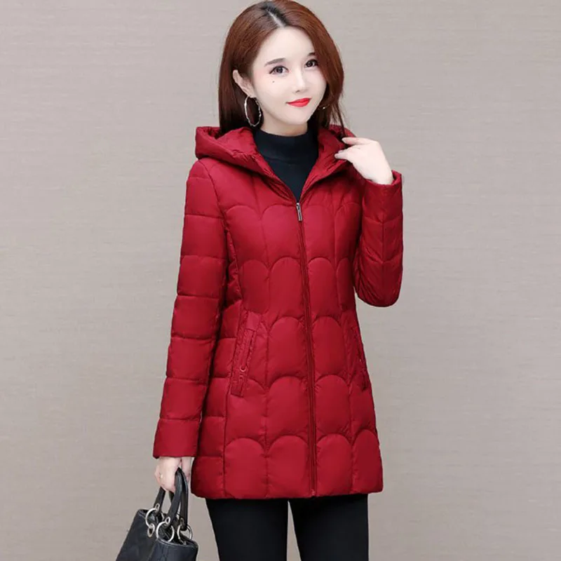 Новинка женский модный тонкий и свободный пуховик средней длины на утином пуху с