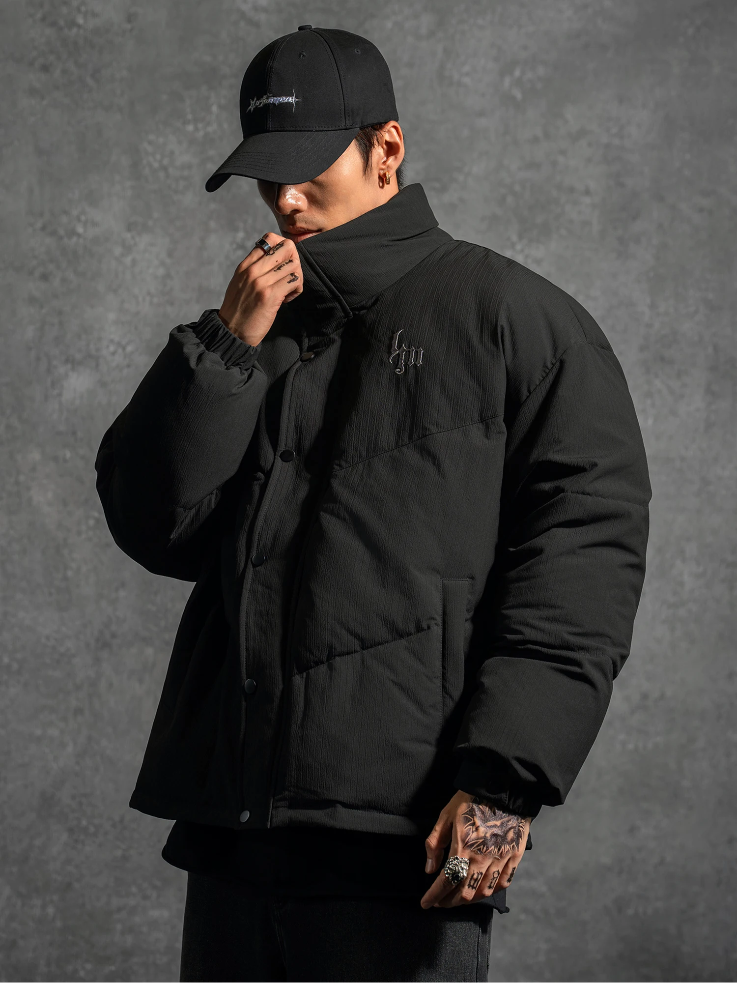 Свободная мужская куртка большого размера с теплым воротником повседневная