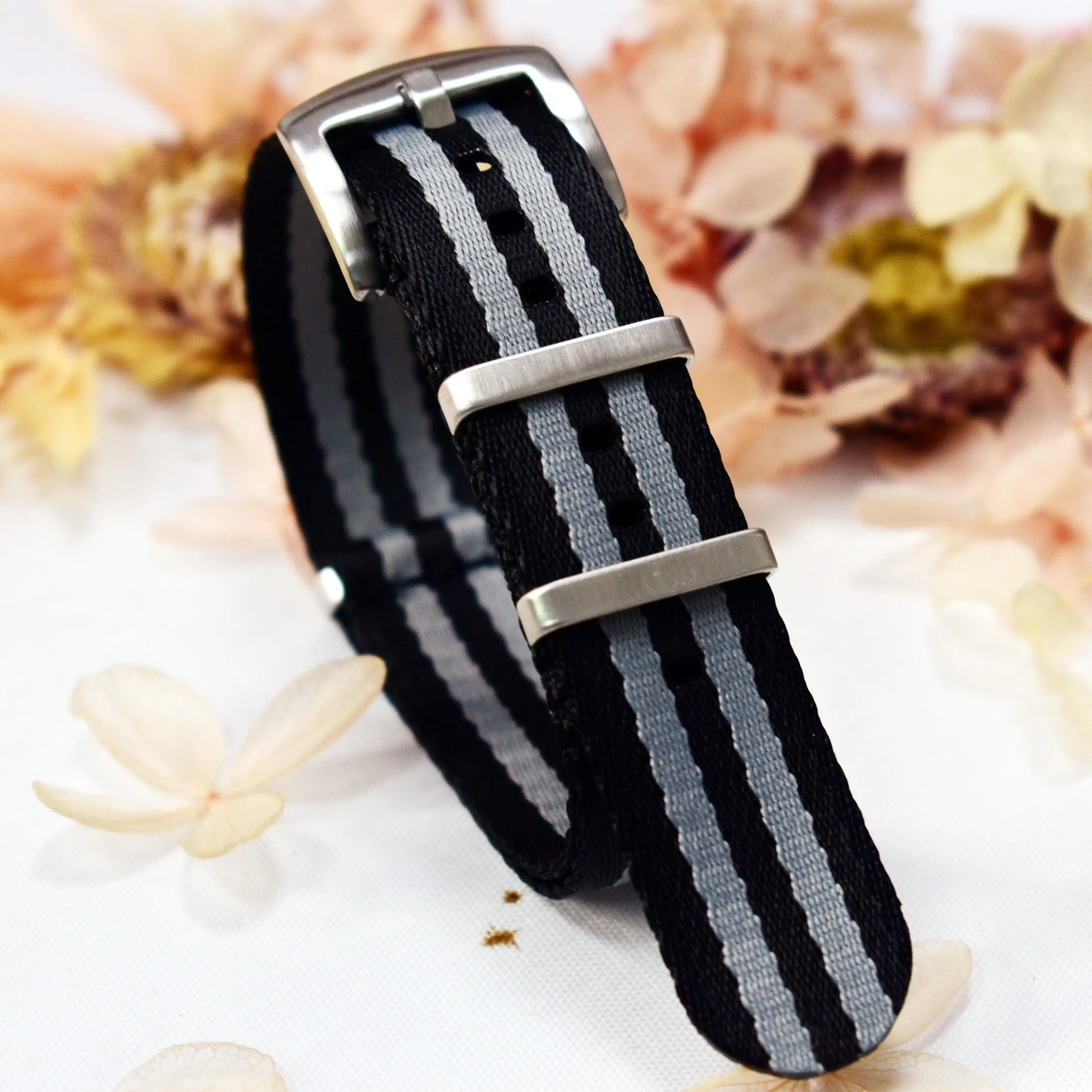 Waterproof Nylon Watch Strap Sport Watch Belt 20mm 22mm Wristband Pin Buckle Black Blue Red Nato Strap