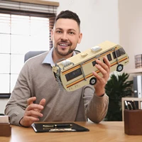 Fleetwood Bounder 1986, он же фургончик Уолтера Уайта и Джесси Пинкмана в виде конструктора#5