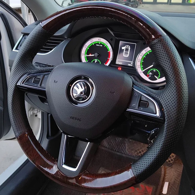 Кожа персикового дерева для Skoda 2016-2018 превосходное Ручное шитье аксессуары