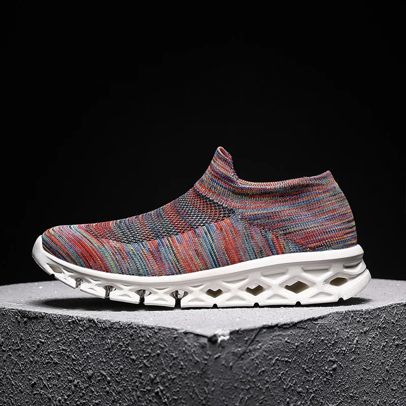 

2022 New Light Comfortable Men's Sports Shoes Women's Soft Breathable Sock Running Shoes Couple Casual Walking Shoes for Men