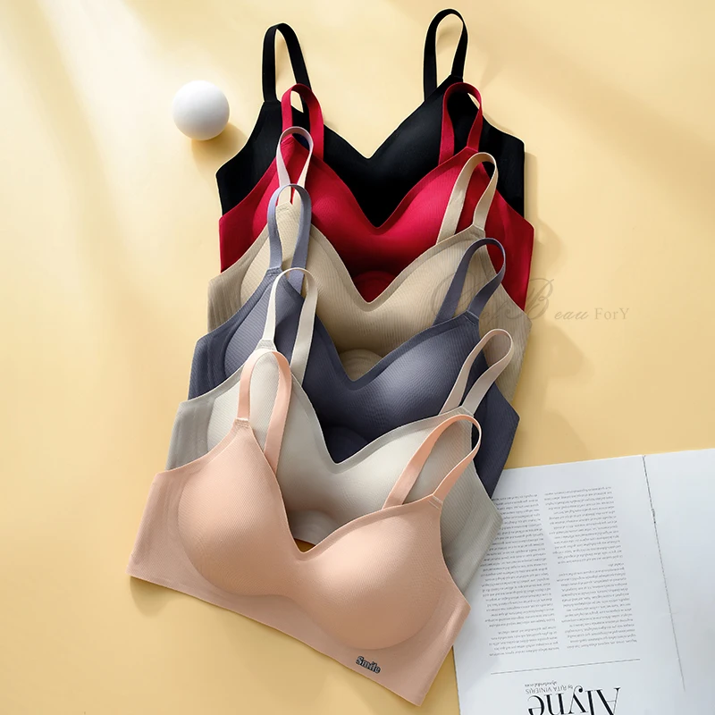 New Soft Support Strips Skin-friendly Women Underwear Close-Fitting No Steel Ring Gathered Up Beautiful Back Latex Cup Bra