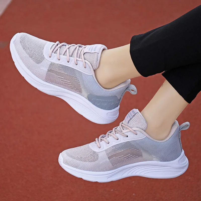 Women Running Shoes Breathable Mesh Outdoor Sports Shoes Lightweight Jogging Fitness Sneakers Comfy Athletic Training Footwear