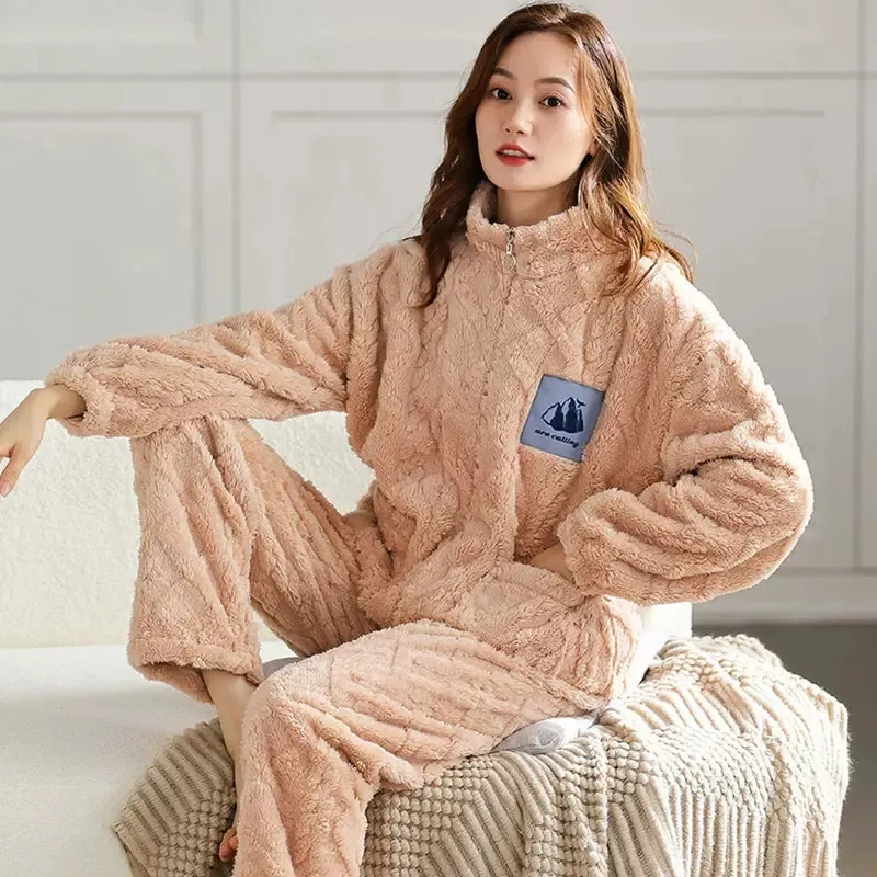 UHYTGF 2022 Pajamas For Women Quality Coral Velvet Autumn Winter Sleepwear Two Piece Set Female Warm Home Clothes Nightgown 2553