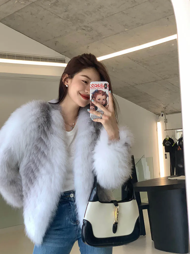 New Fox Fur Coat for Women with Medium Length Strip Outwear
