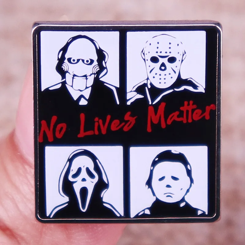 

XM-funny Horror thriller killer brooch field hockey mask killer badge backpack lapel pin badge accessory