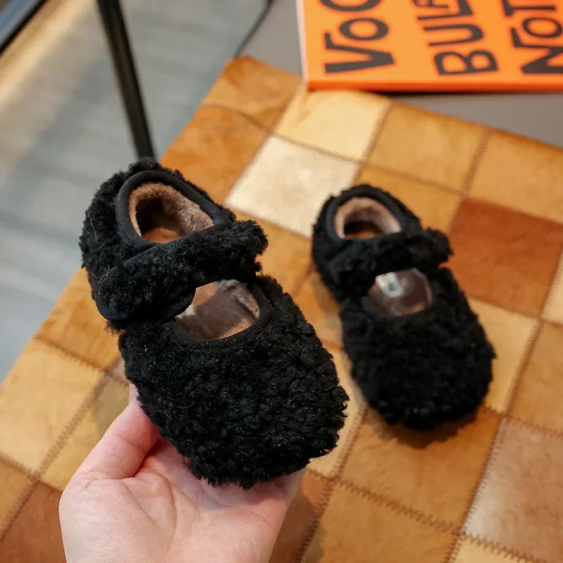 Туфли принцессы для девочек милые зимние модные детские мокасины с мехом Новинка