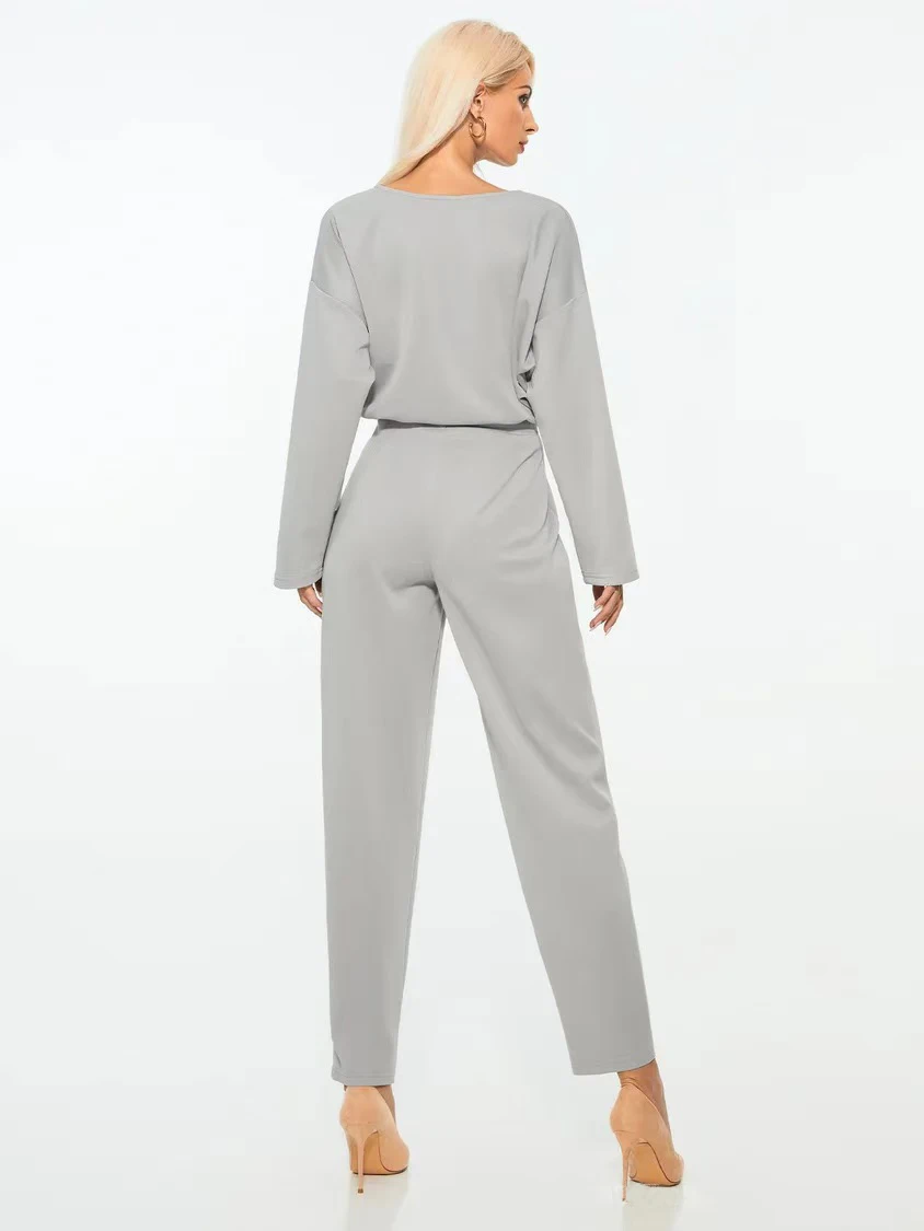 Женский однотонный комплект брюк с круглым вырезом и длинными рукавами пуловеры