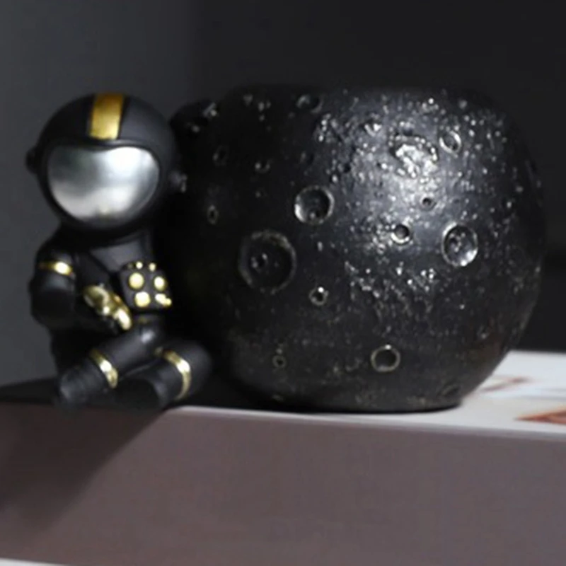 Настольный держатель для ручки космонавта фигурка украшение интерьера книжная