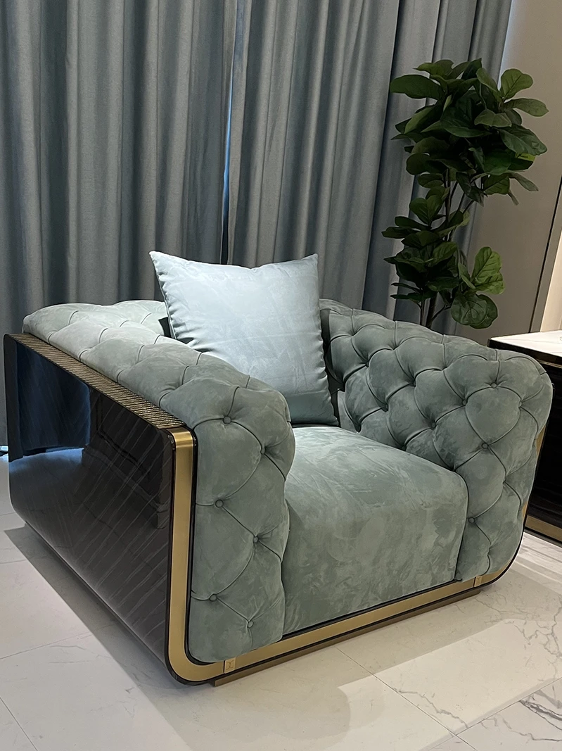 Итальянский светильник Роскошный Матовый кожаный диван для гостиной