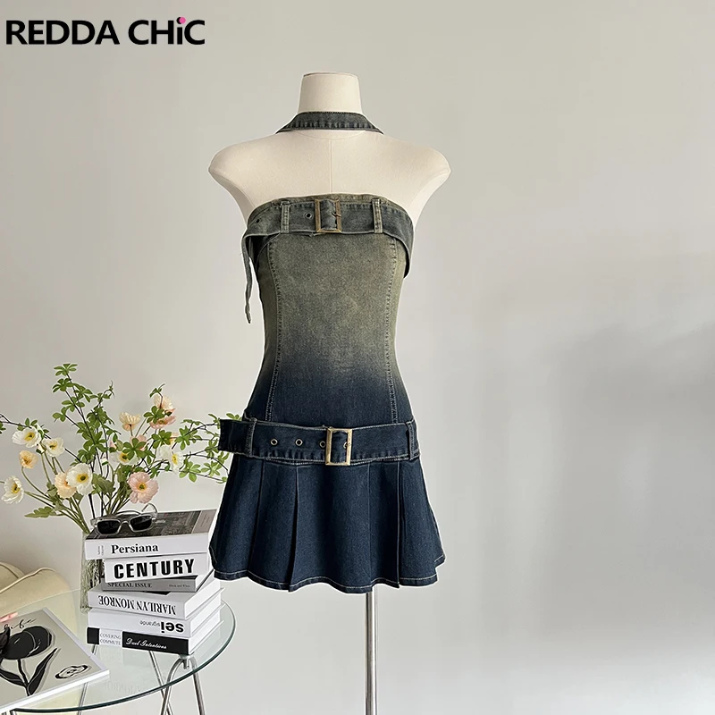 

Женское короткое джинсовое платье без рукавов, с открытой спиной