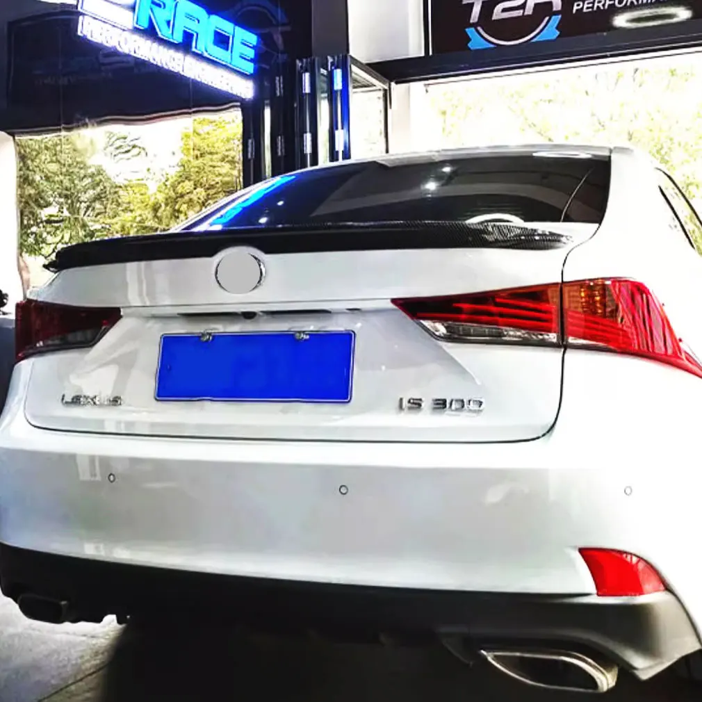 Фото Подходит для Lexus IS200 IS250 IS300 IS350 задний багажник Iid спойлер крыло Iip хвост автомобильные аксессуары черный и белый карбон 2012-2018 №5