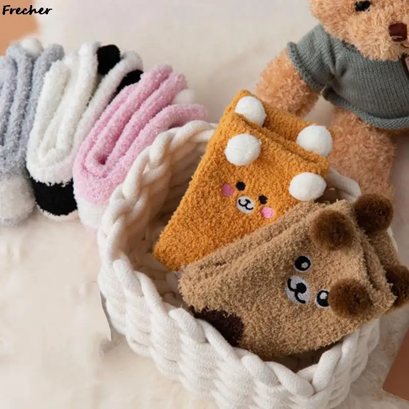 

Winter Plush Funny Sokken Women Soft Coral Socks Cute Animal Fleece Claw Sock Cat Bear Dogs Warm New Year Party Gift Footwear
